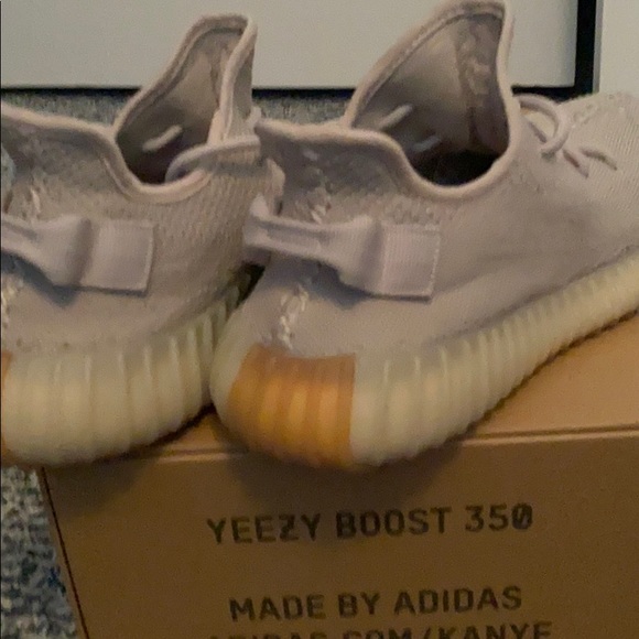 Meet your Posher, Alex - Picture 2 of 2